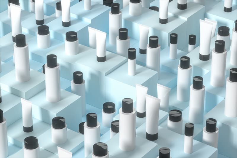 various types of cosmetic containers